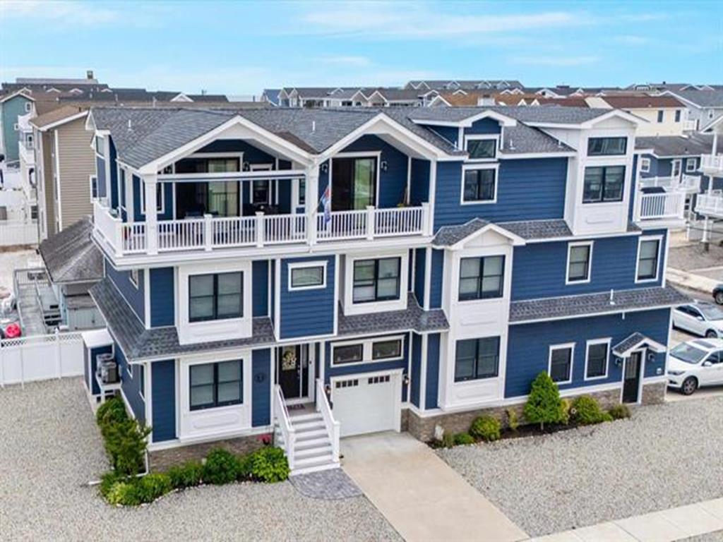7911 Pleasure Avenue., Sea Isle City