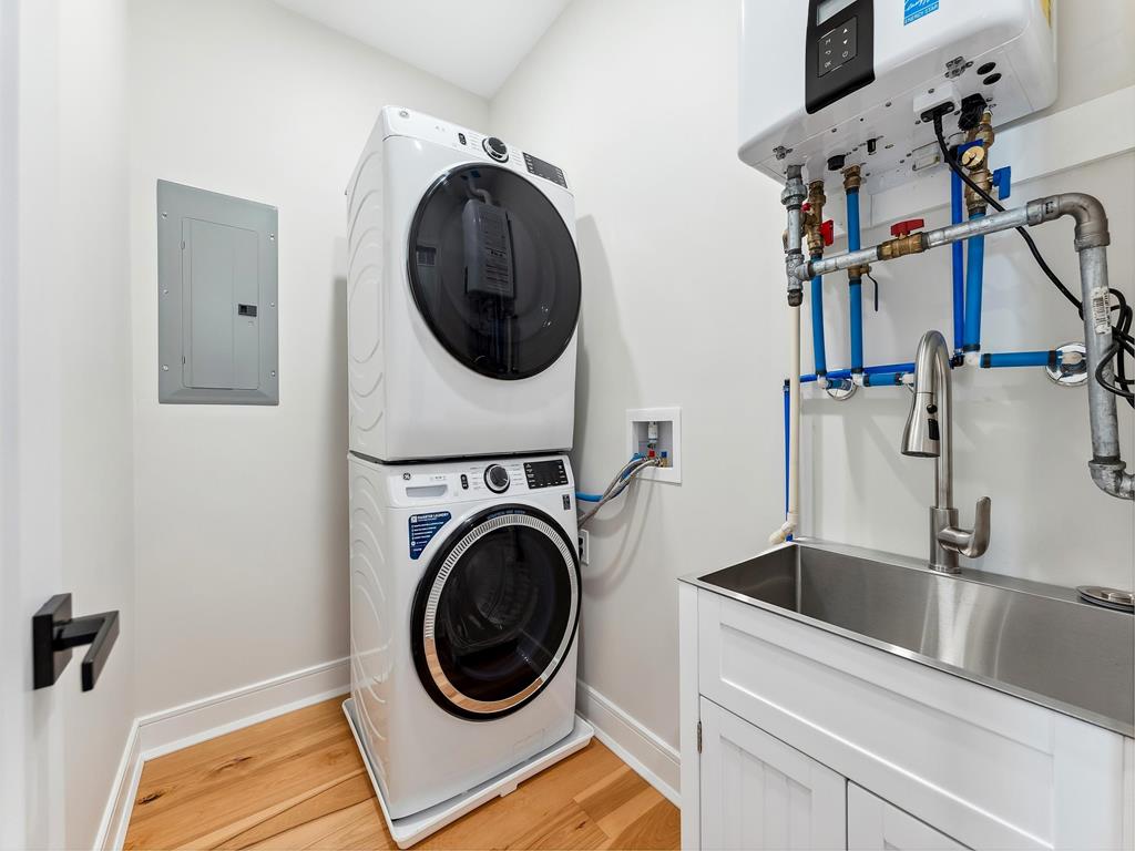 515 Sandalwood Road | Photo 16