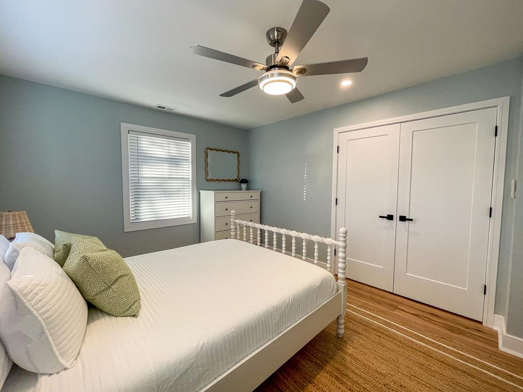515 Sandalwood Road | Photo 25