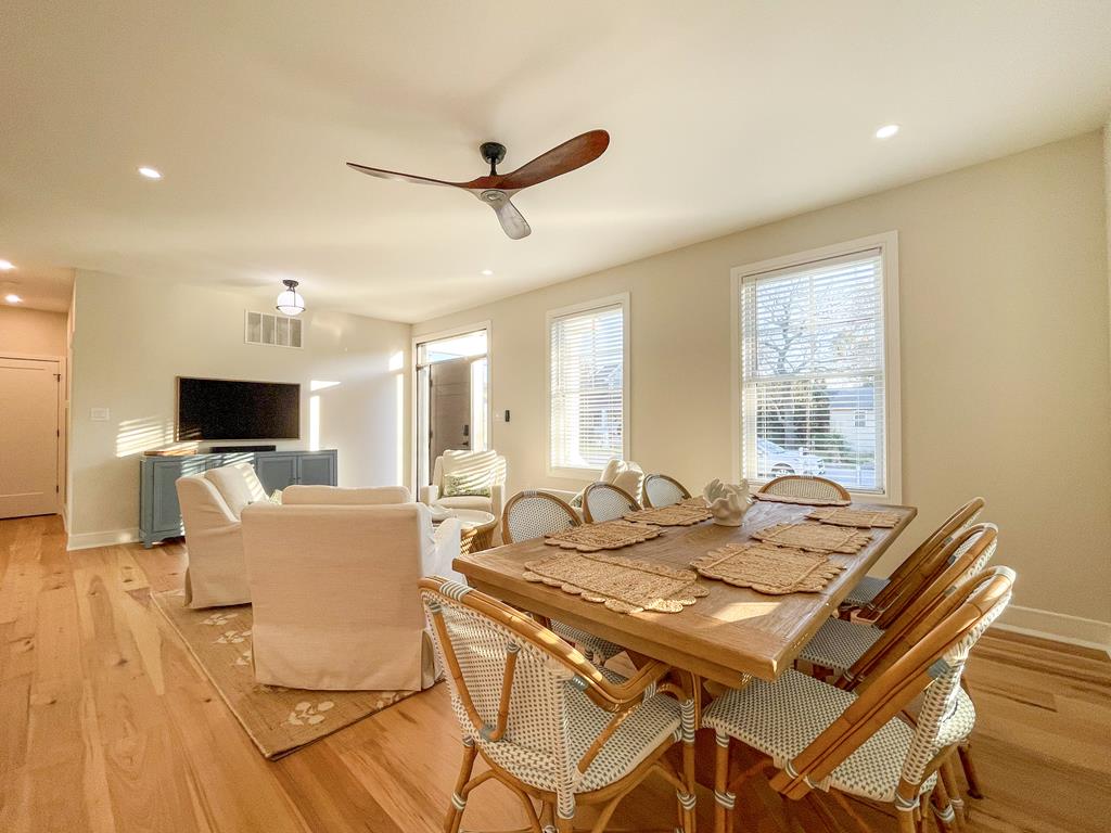 515 Sandalwood Road 4