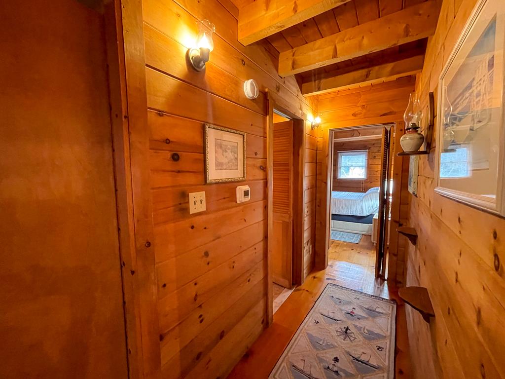 17 Fernwood Road - Cozy Cabin Escape | Photo 12