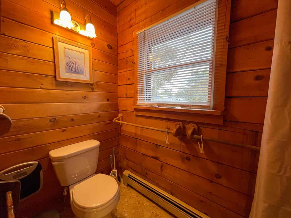 17 Fernwood Road - Cozy Cabin Escape | Photo 14