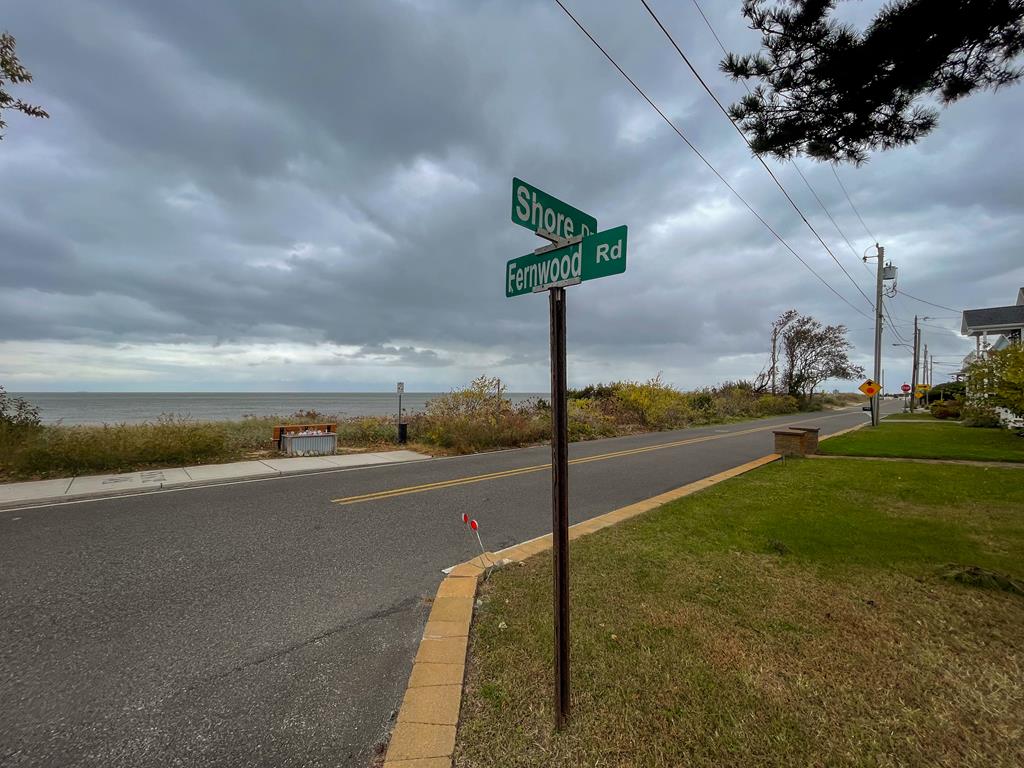 17 Fernwood Road - Cozy Cabin Escape | Photo 25