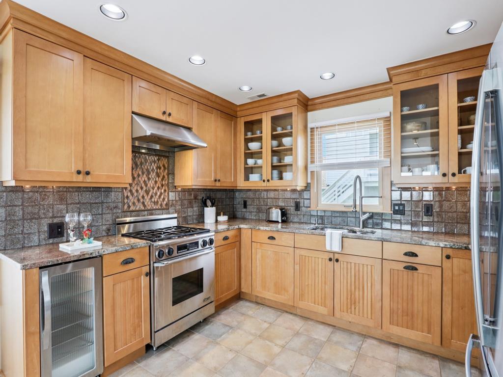 12A E. Essex Avenue, Harvey Cedars (Ocean Front)