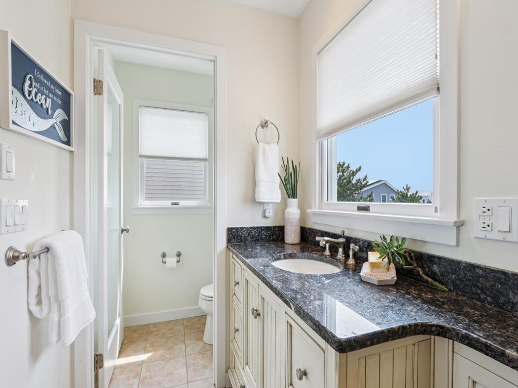 12A E. Essex Avenue, Harvey Cedars (Ocean Front)