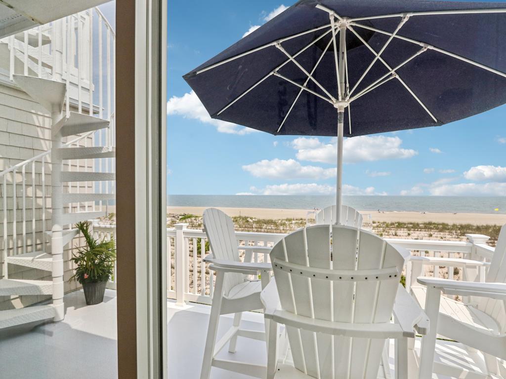 12A E. Essex Avenue, Harvey Cedars (Ocean Front)