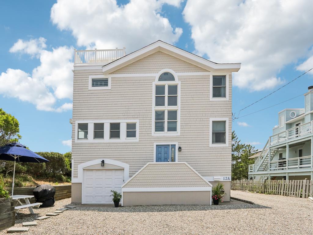 12A E. Essex Avenue, Harvey Cedars (Ocean Front)