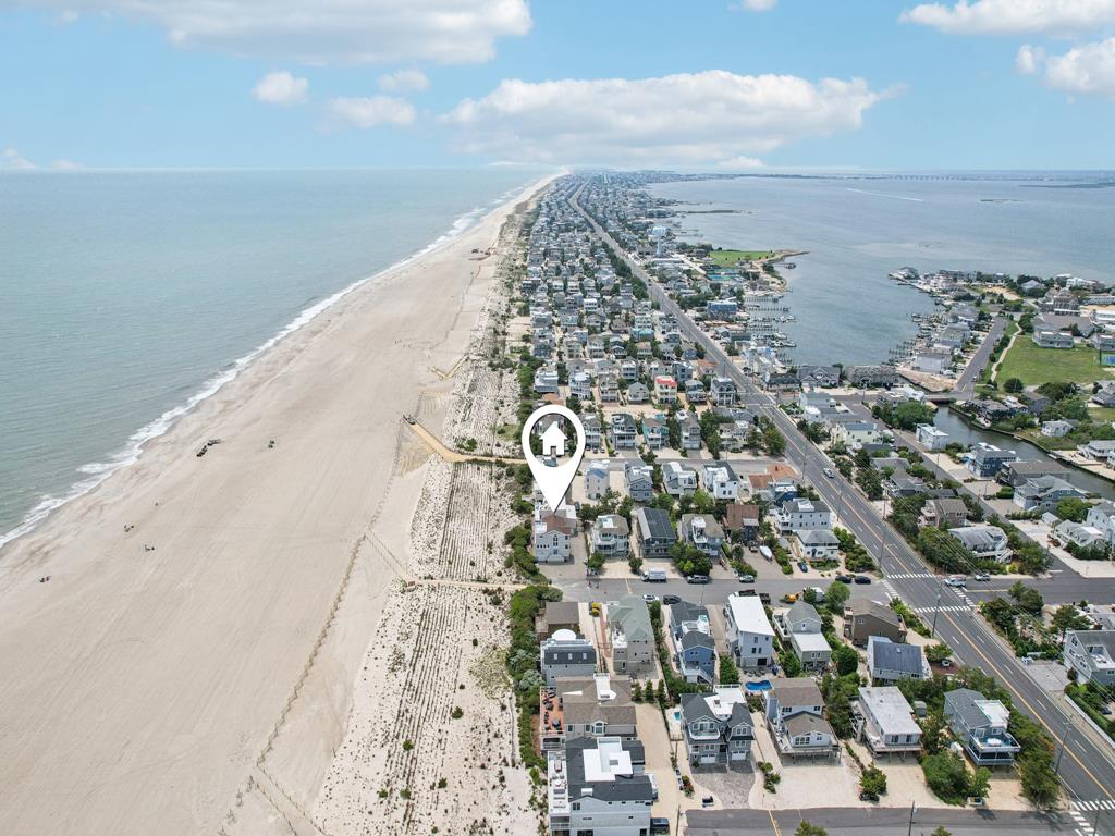 12A E. Essex Avenue, Harvey Cedars (Ocean Front)