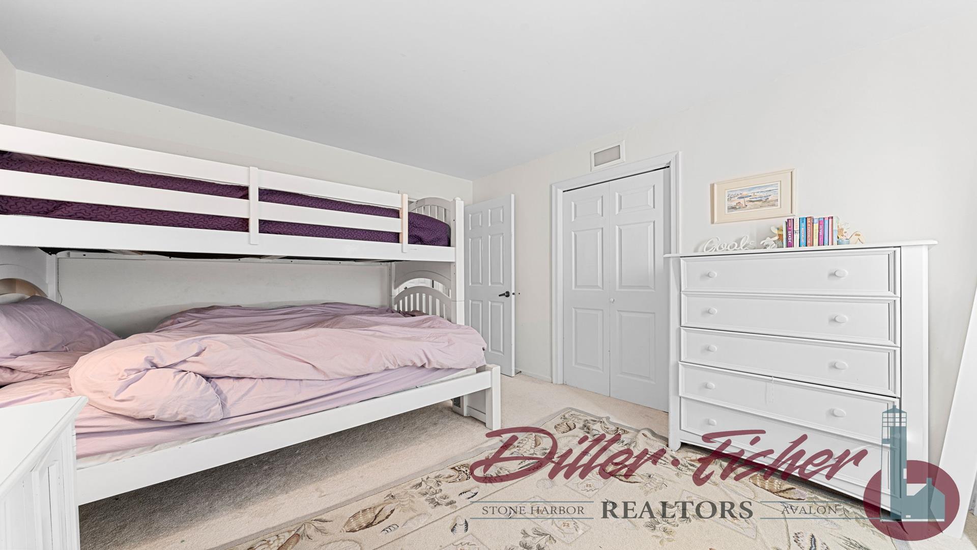 122 110th Street, Stone Harbor (Mid-Island)