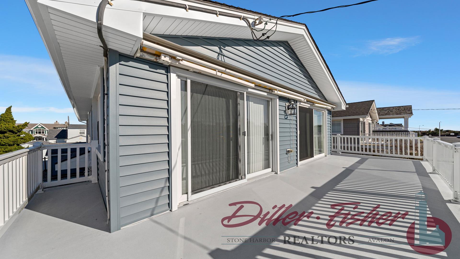 122 110th Street, Stone Harbor (Mid-Island)