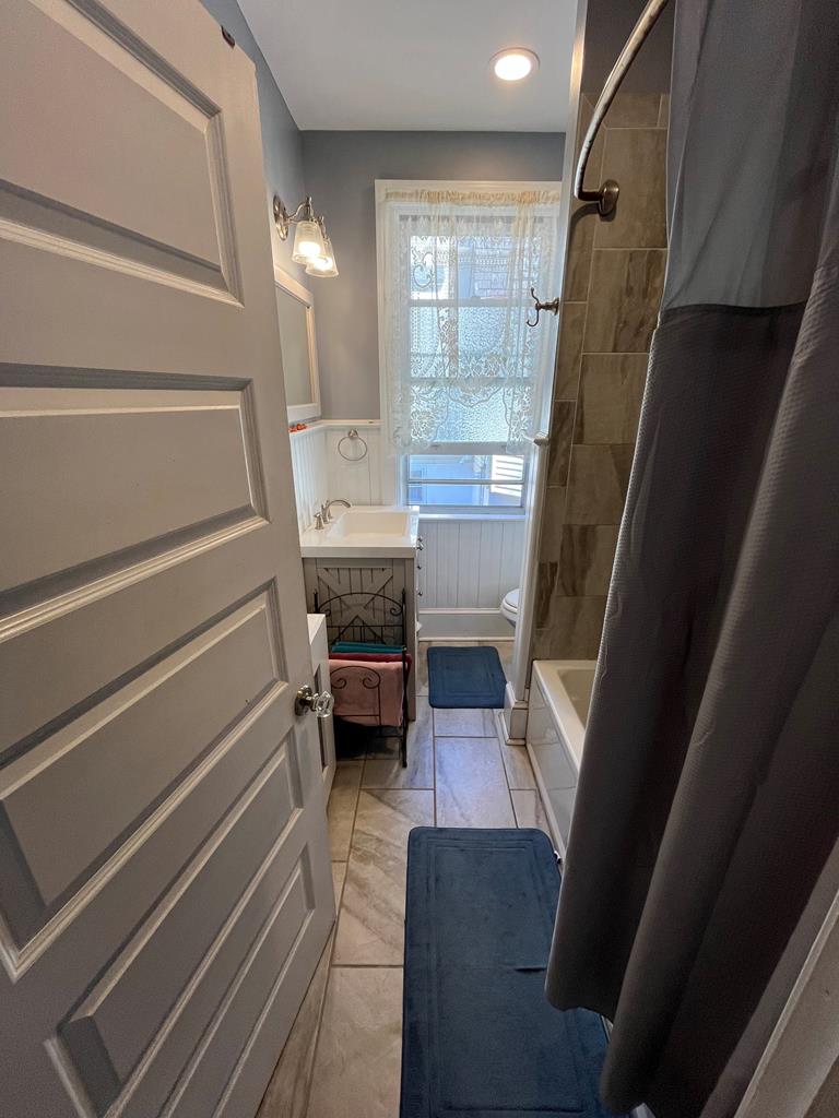 813 Columbia Avenue First Floor | Photo 16