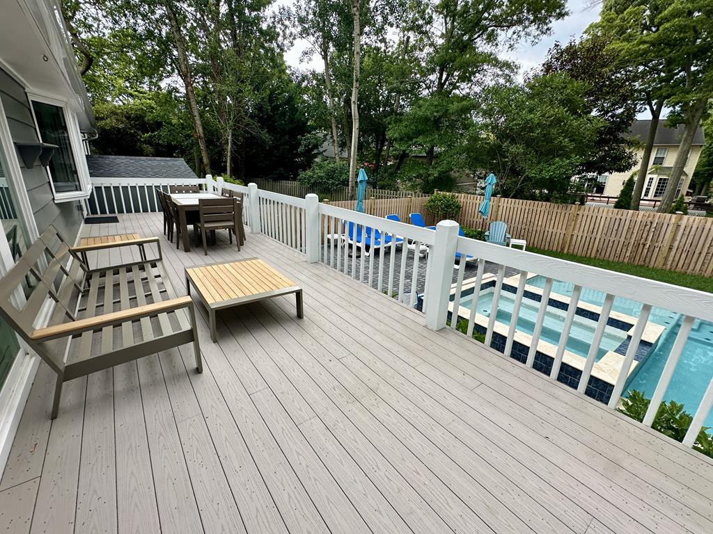 404 Fourth - 1st Fl - 4BR with a Pool! | Photo 28