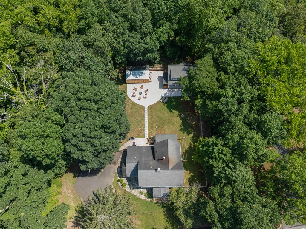 Peaceful Retreat - 611 Jonathan Hoffman Road | Photo 3