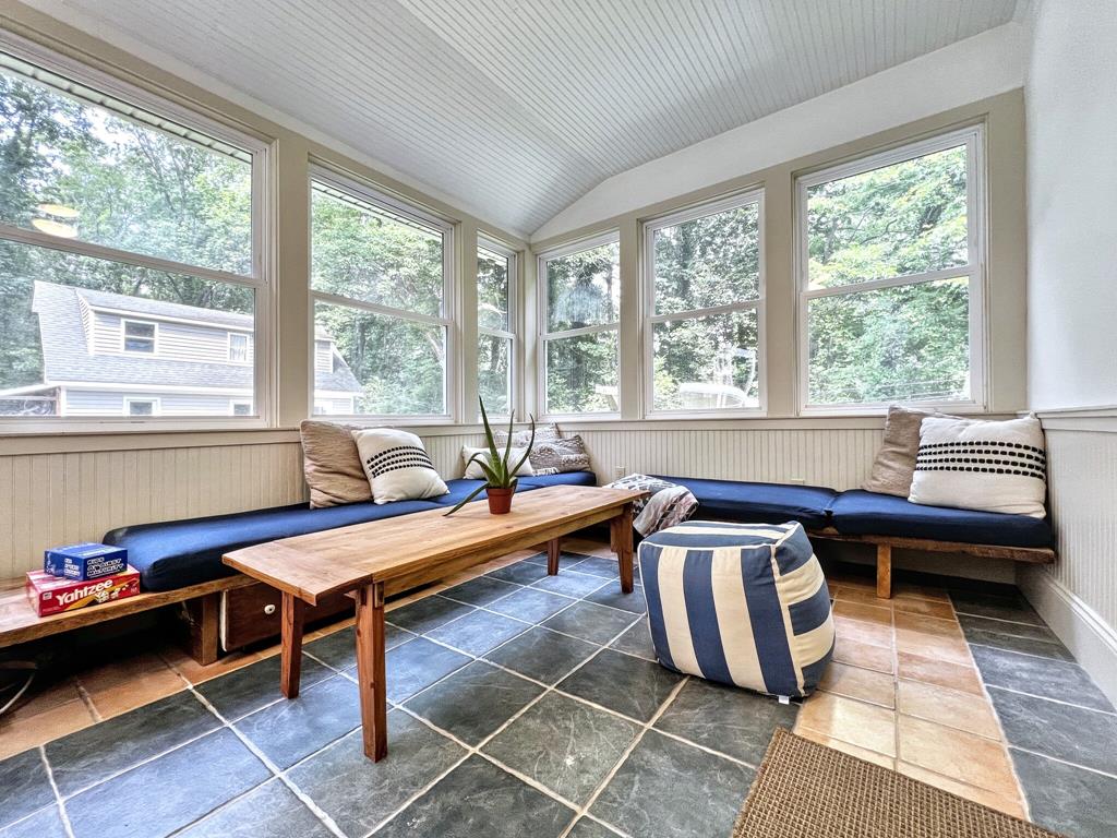 Peaceful Retreat - 611 Jonathan Hoffman Road | Photo 17