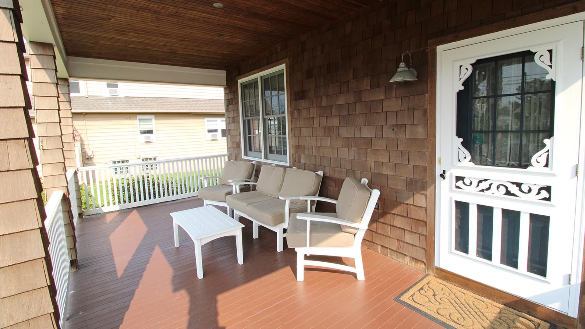 The New Jersey Ave Escape at 1208