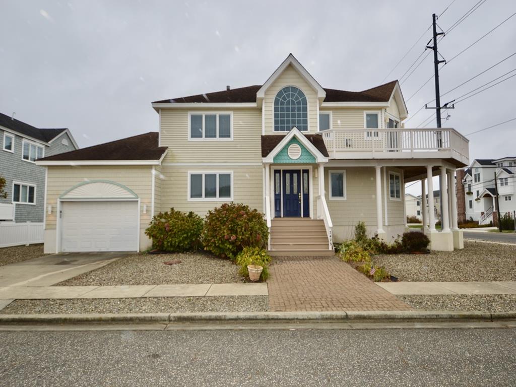 7423 Ocean Drive - Avalon