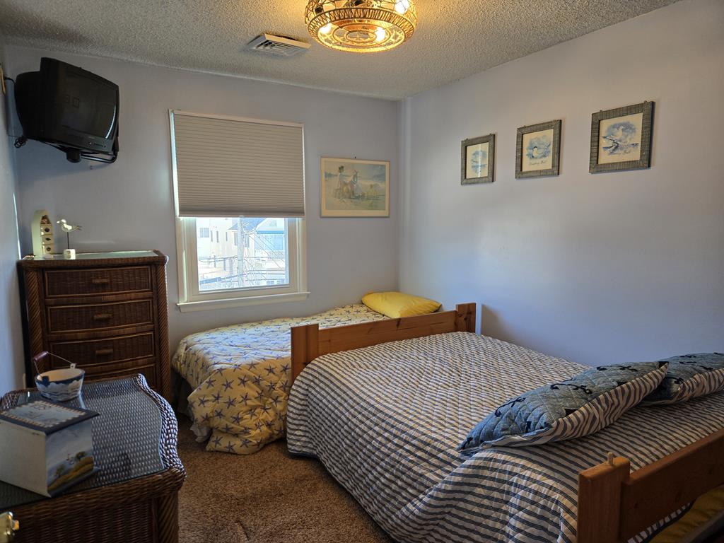 6318 Central Avenue. - Picture 