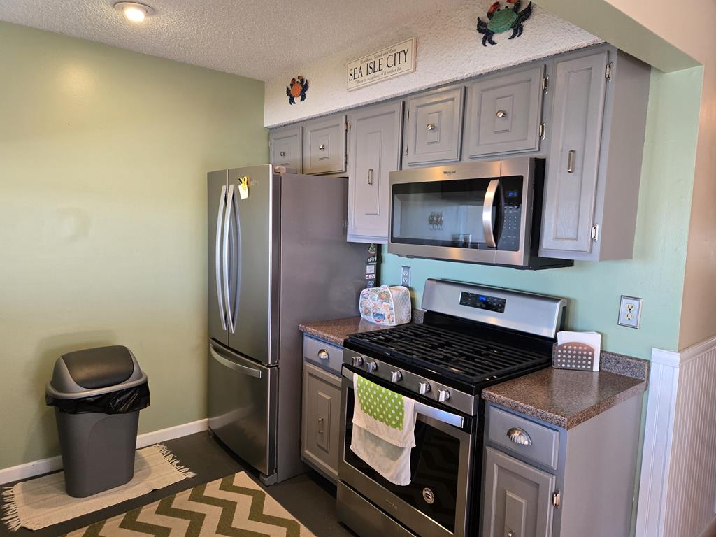 6318 Central Avenue. - Picture 