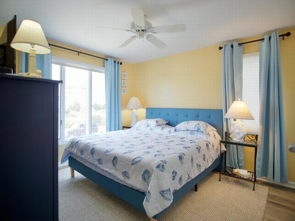 35 25th Street, Sea Isle City (Beach Front)