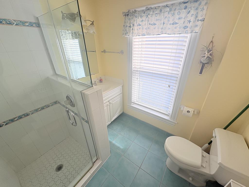 Nautica Condos Unit 4 The Crows Nest | Photo 15