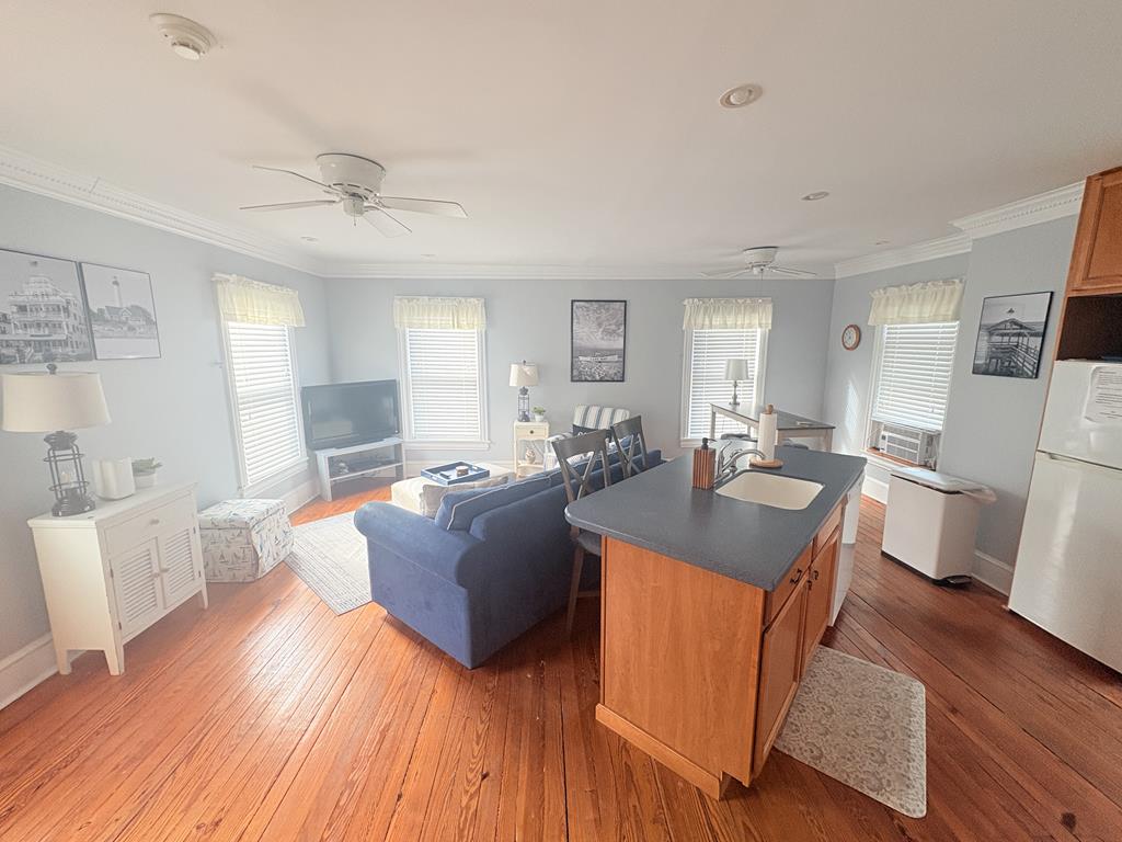 Nautica Condos Unit 4 The Crows Nest | Photo 7