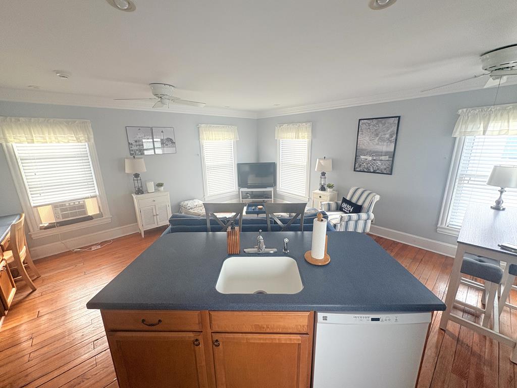 Nautica Condos Unit 4 The Crows Nest | Photo 10