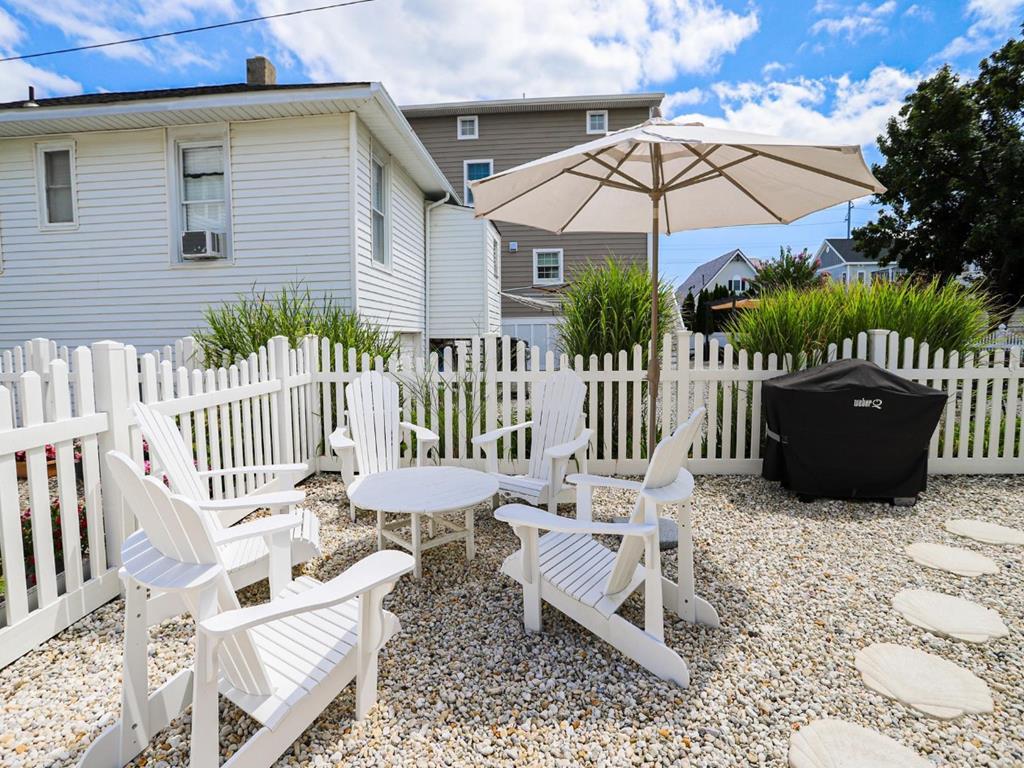 247 88th Street | Photo 3