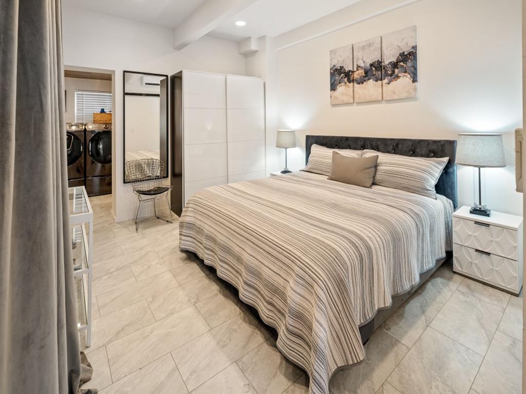 216 So. Bay Avenue, Beach Haven (Bay Side)