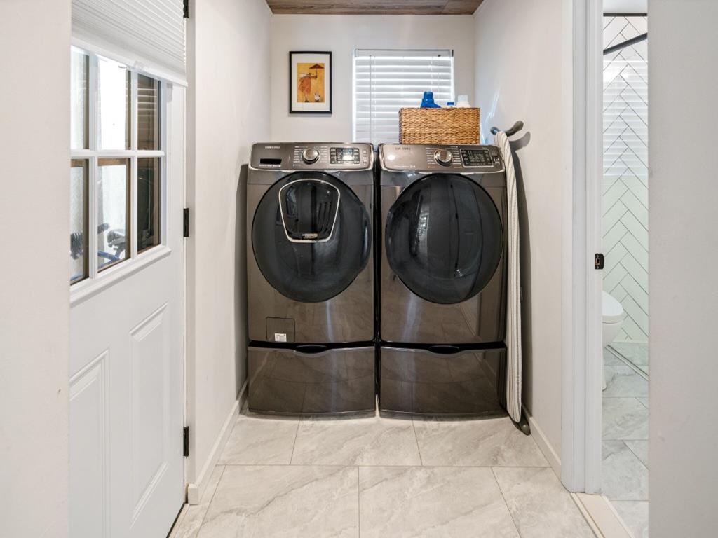 216 So. Bay Avenue, Beach Haven (Bay Side)