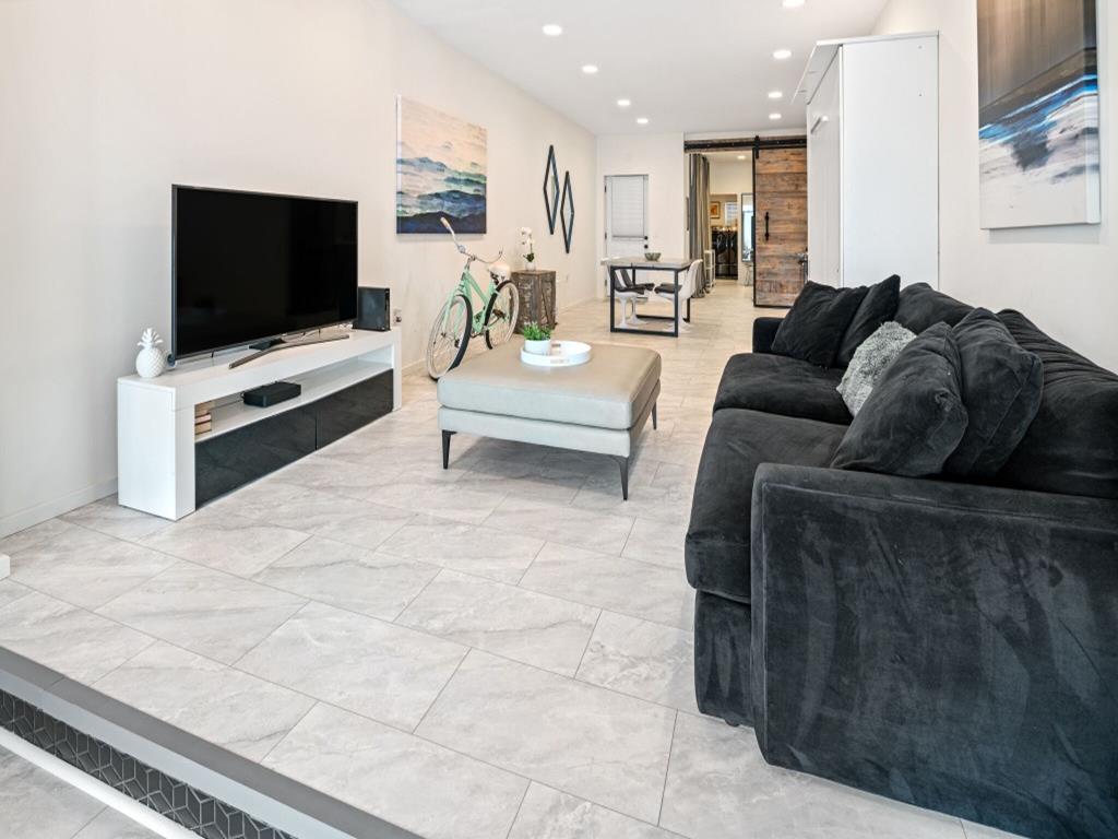 216 So. Bay Avenue, Beach Haven (Bay Side)