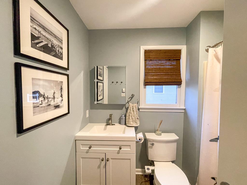 The Salt Box - 416 Baywyn Road | Photo 20