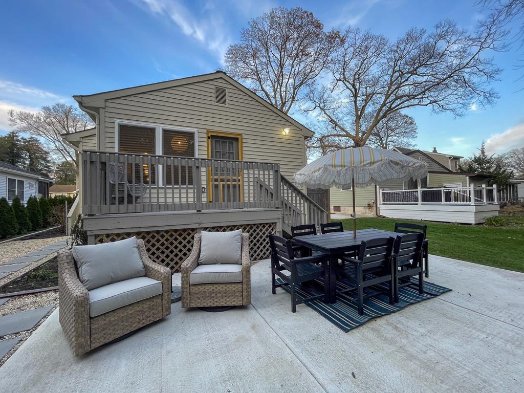 The Salt Box - 416 Baywyn Road | Photo 4