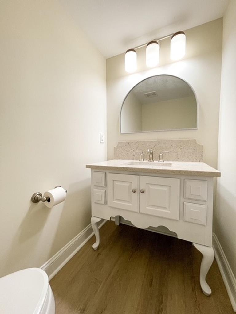 1842 Maryland Avenue | Photo 13