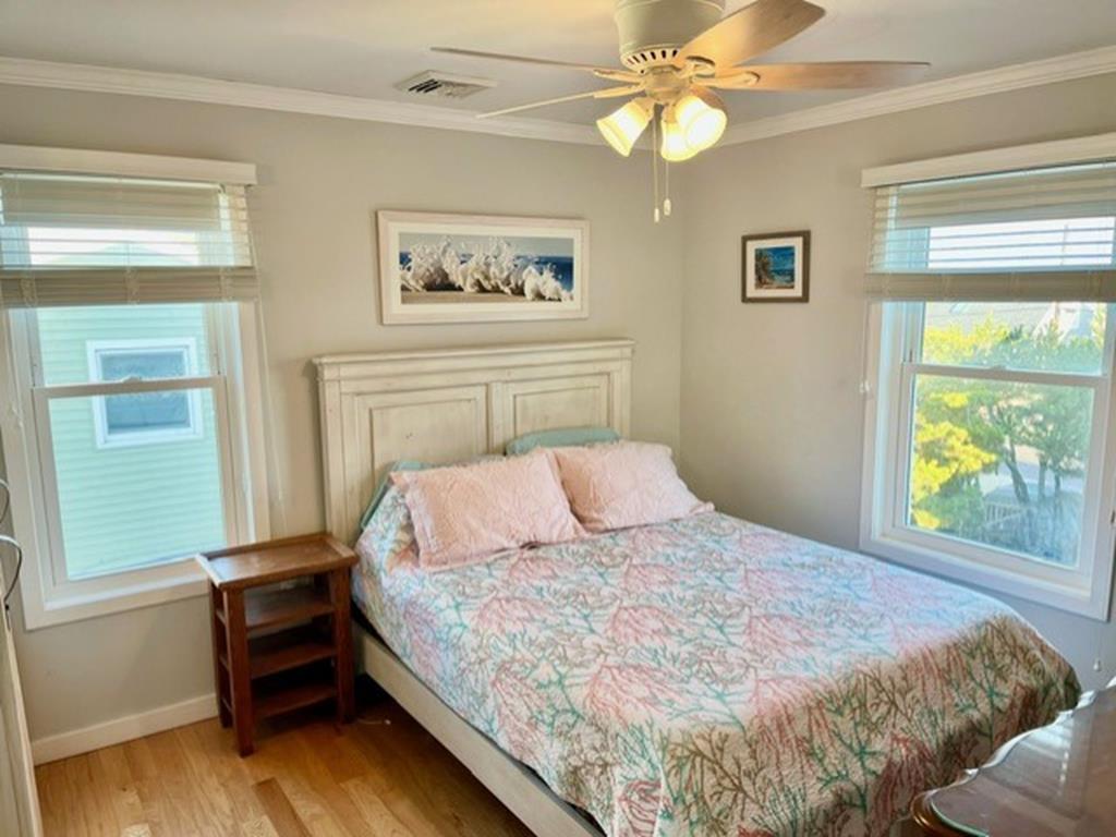 7 W. Carolina Avenue, Holgate (Bay Side)