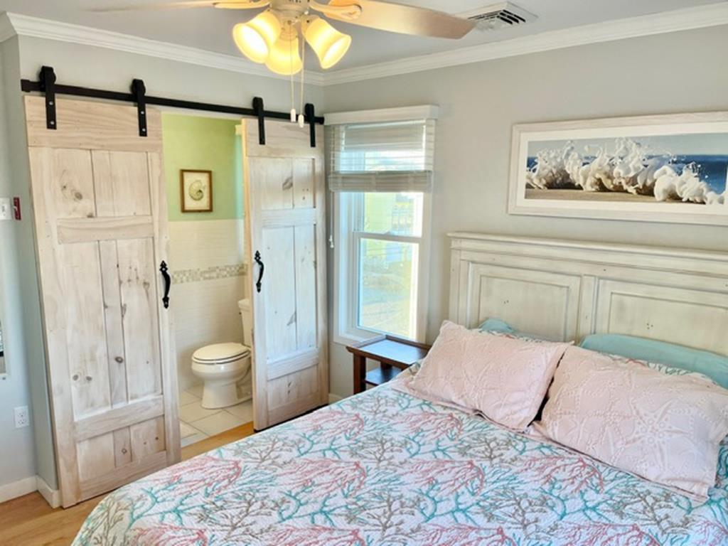 7 W. Carolina Avenue, Holgate (Bay Side)