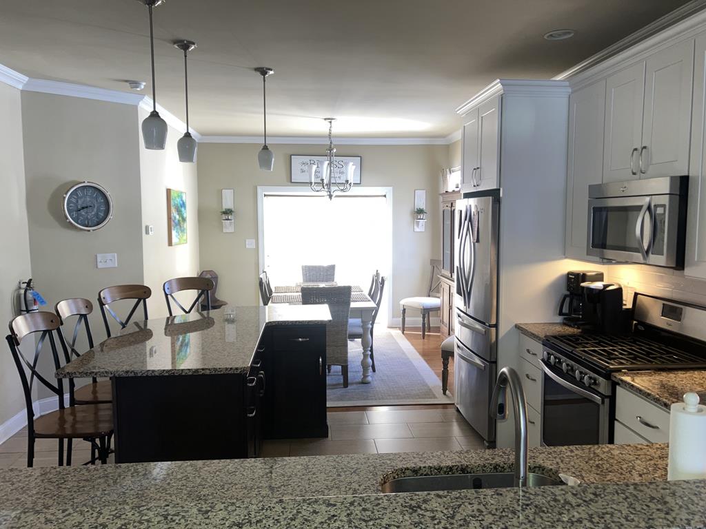 Bayside Beauty | Photo 4