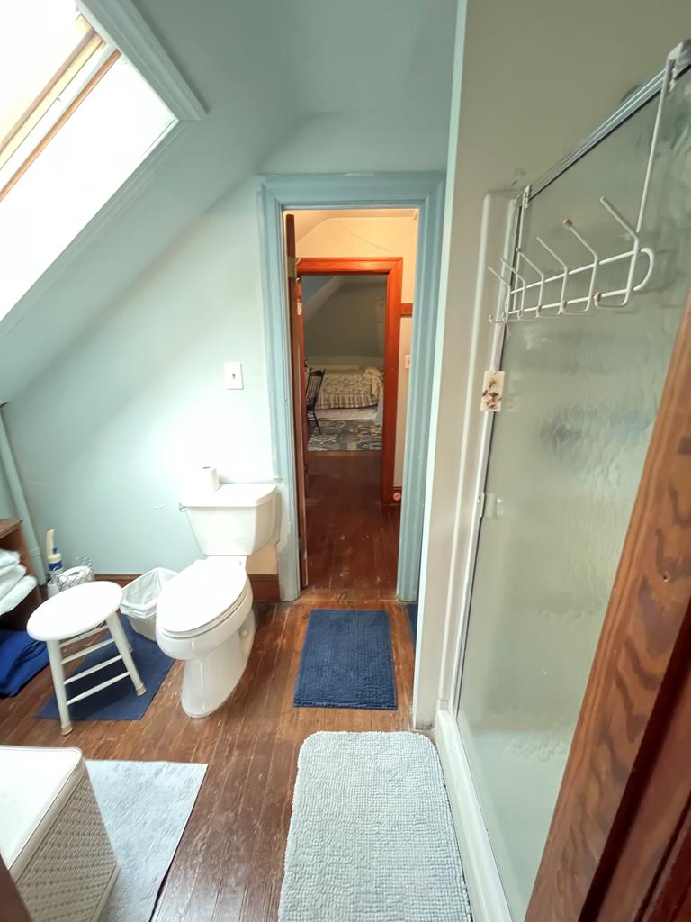 813 Columbia Avenue WHOLE HOUSE | Photo 25