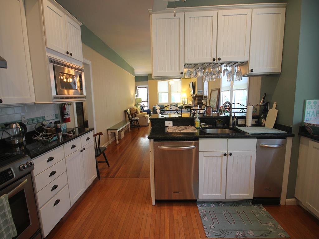 813 Columbia Avenue WHOLE HOUSE | Photo 10