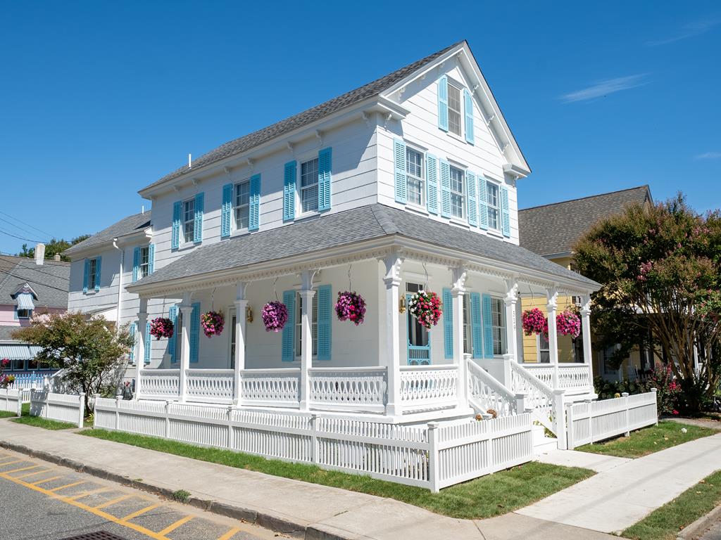 The Franklin Residence - 7 Bedrooms Close to Town | Photo 3