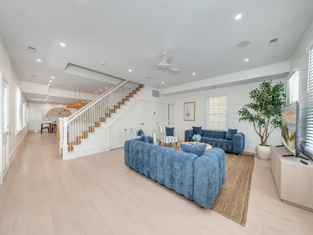 The Franklin Residence - 7 Bedrooms Close to Town | Photo 6