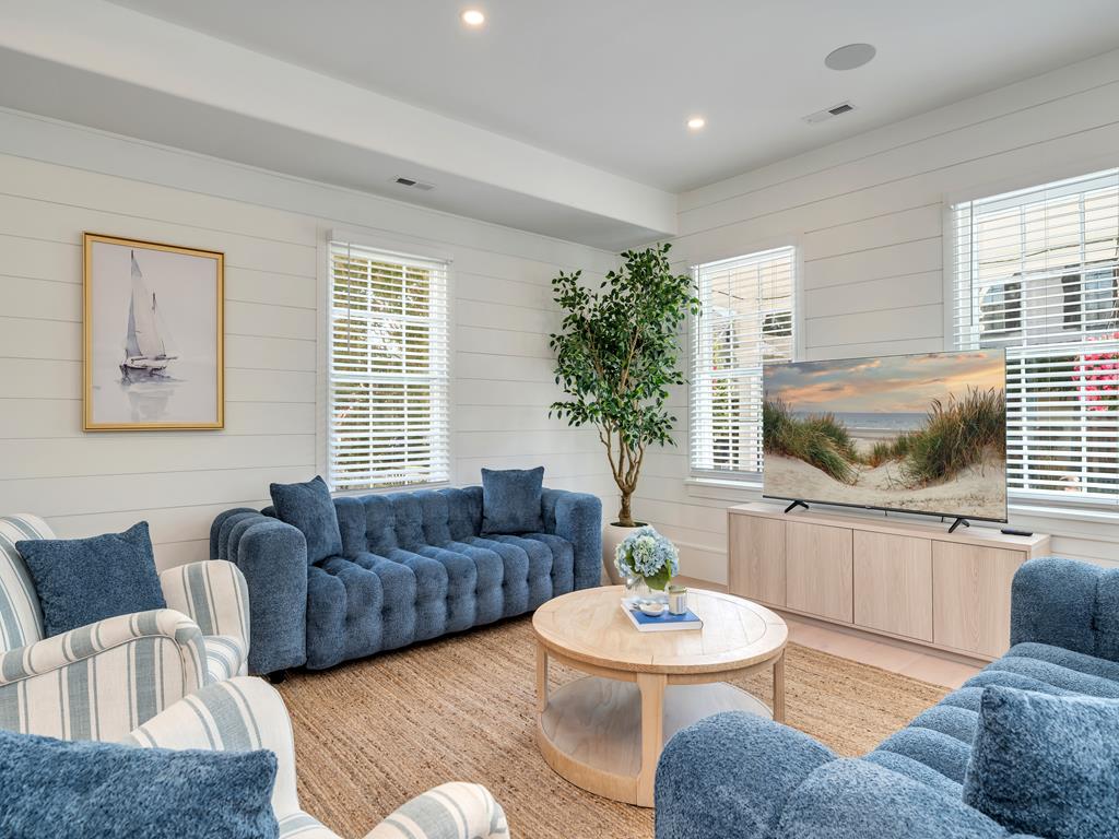 The Franklin Residence - 7 Bedrooms Close to Town | Photo 7