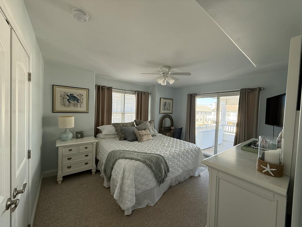 220-38th St - Picture 