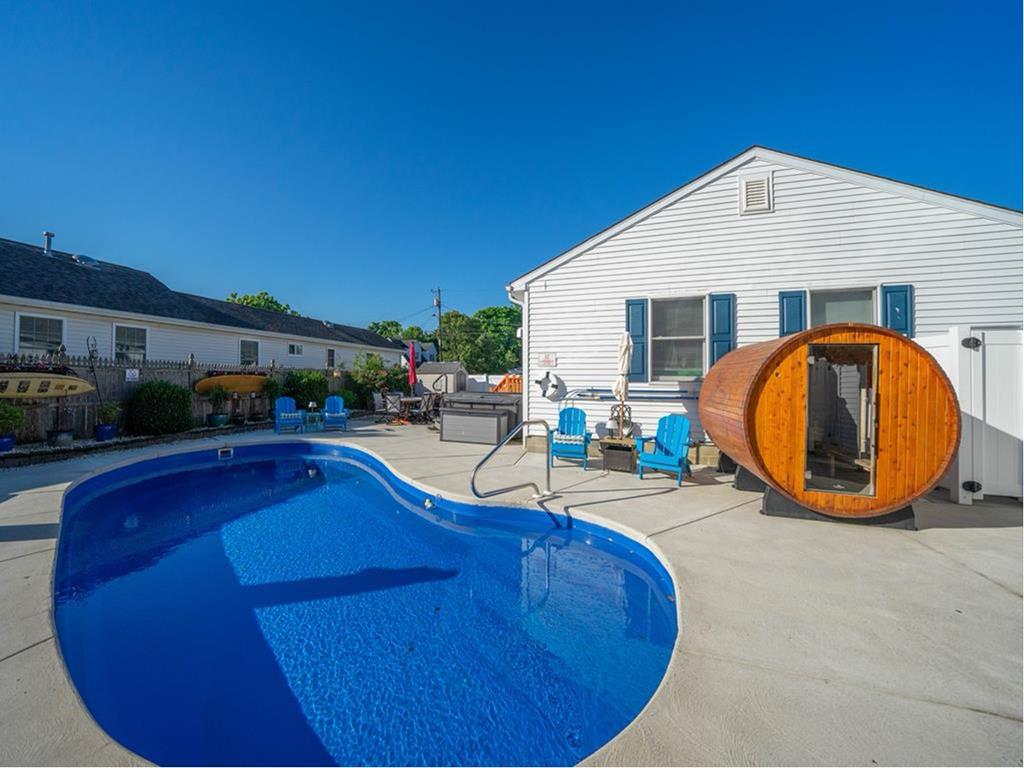 143 West Bates Avenue | Photo 12