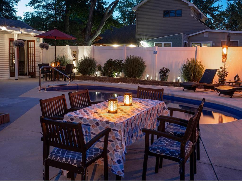 143 West Bates Avenue | Photo 14