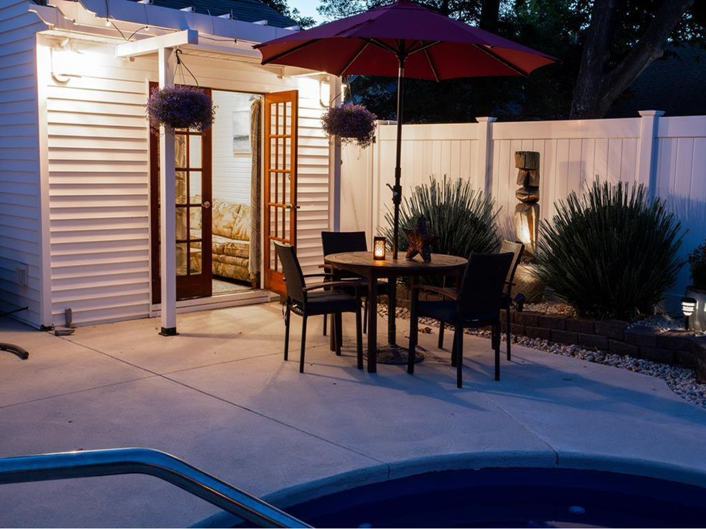 143 West Bates Avenue | Photo 15