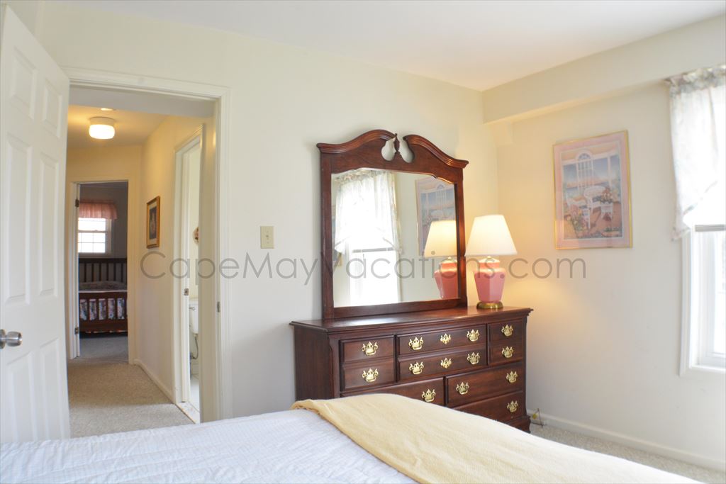 108 Broadway | Photo 12