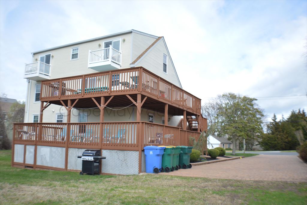 108 Broadway | Photo 35