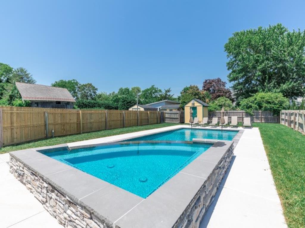 The Albert Stevens House | Photo 3