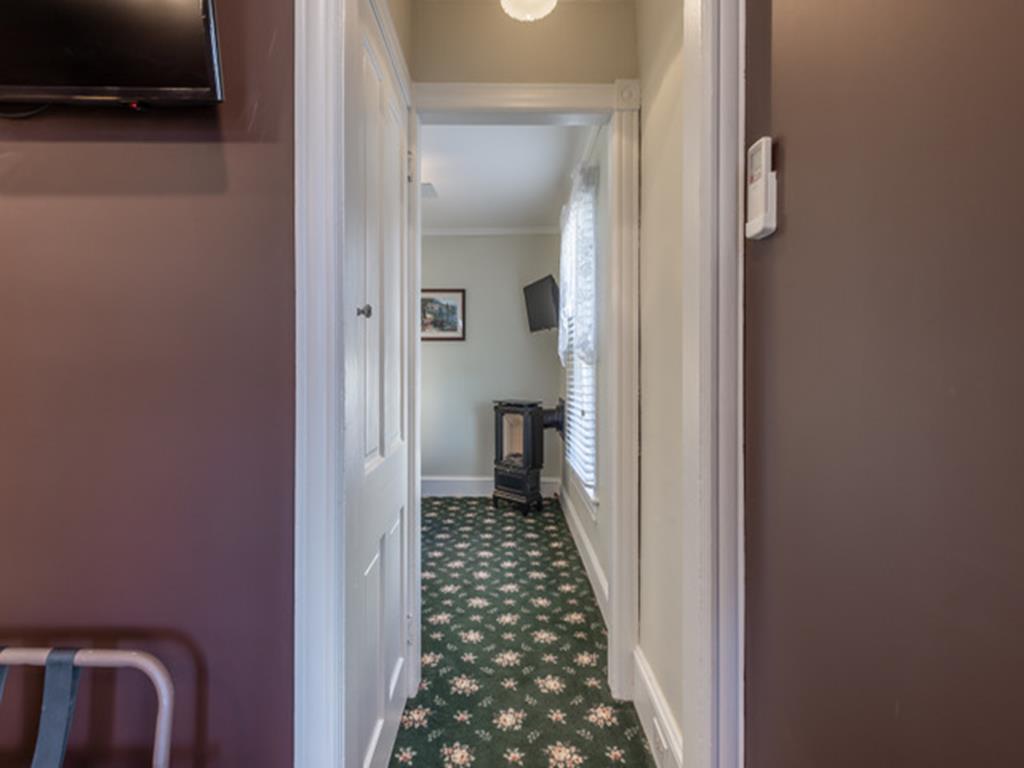 The Albert Stevens House | Photo 20