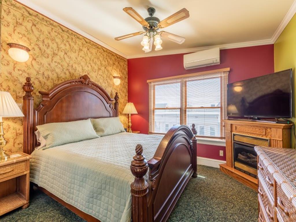 The Albert Stevens House | Photo 26